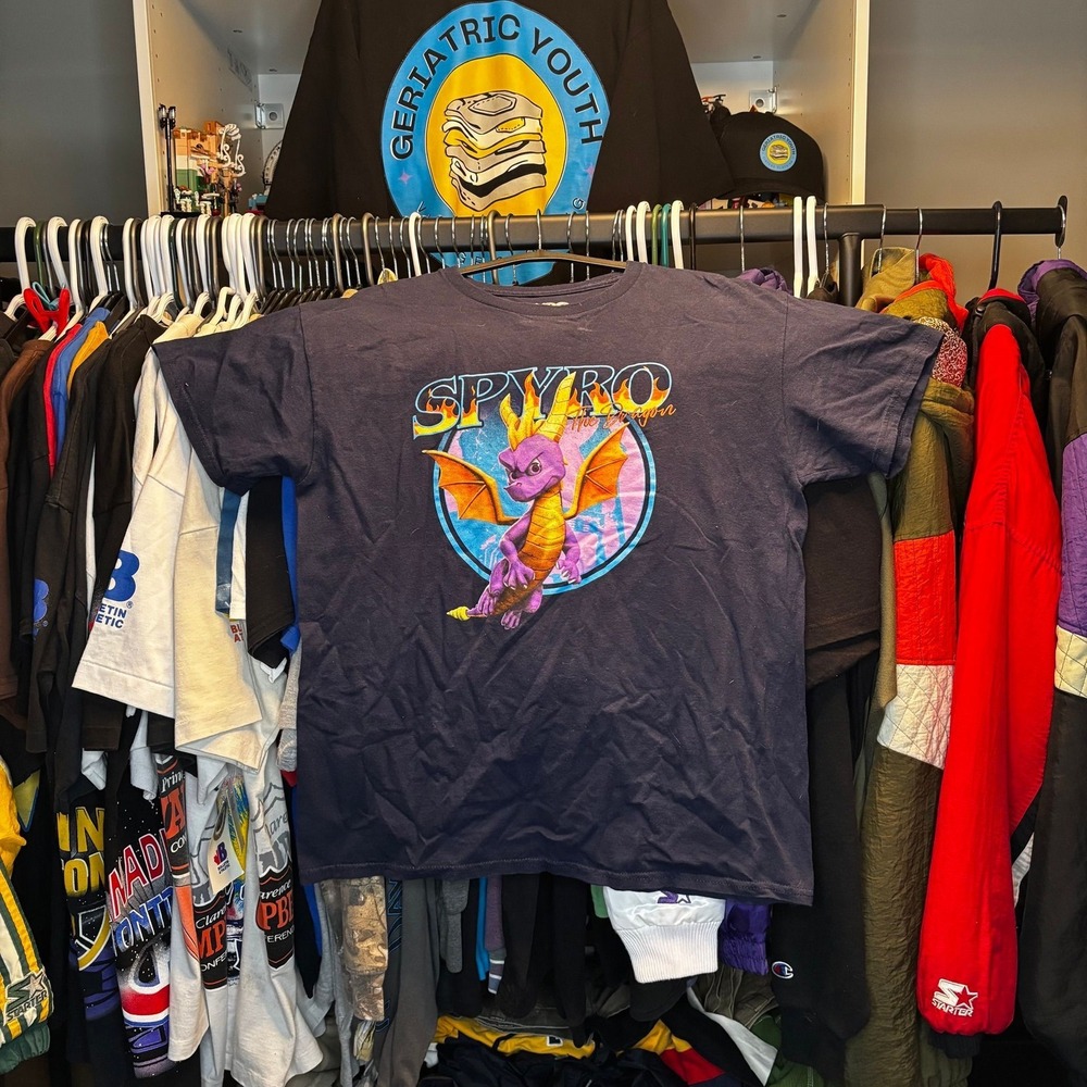 Spyro The Dragon Graphic T Shirt Size Large PlayStation Gaming Tee